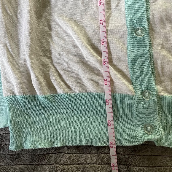 NWT Jennifer T. Knit couture, Striped Cardigan, Size Medium - Picture 5 of 6